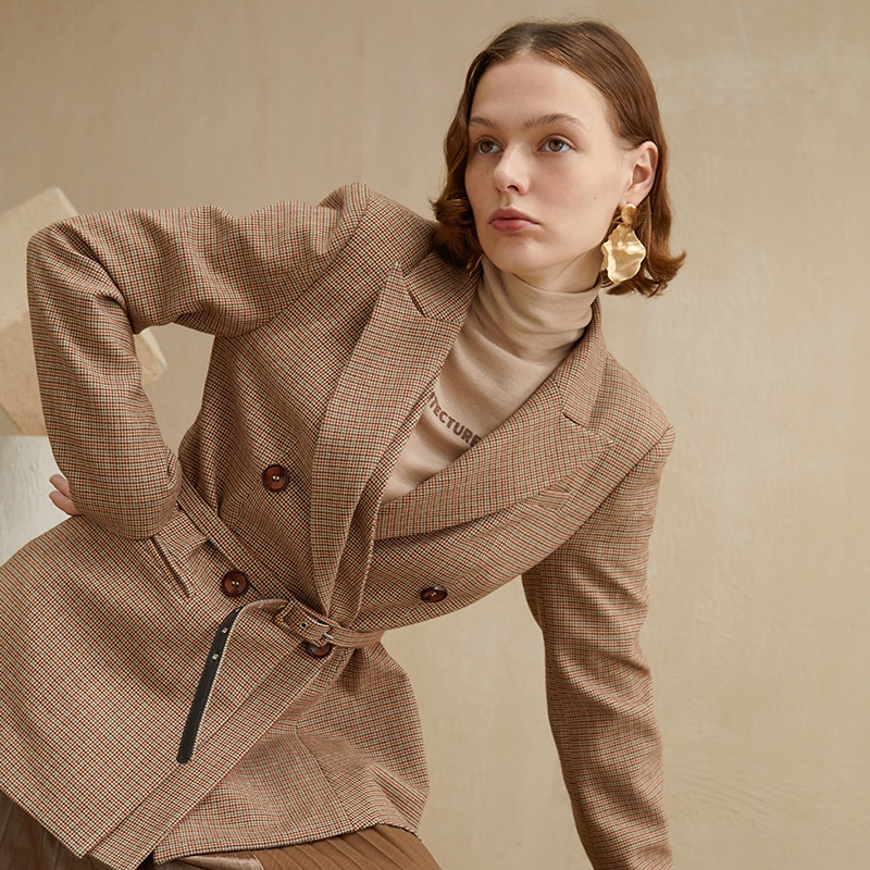 圣卡蘿服飾品牌網(wǎng)站建設(shè)